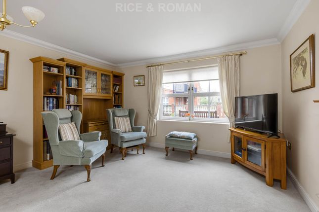 Flat 7, The Ambassador, London Road, Ascot photo 3