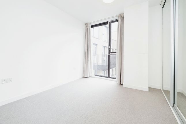 Flat for sale in Leyton Road, London