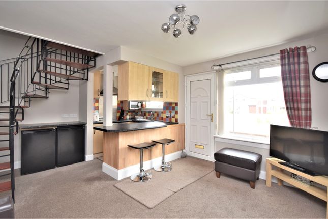 2, Douglas Drive, Stirling photo 4