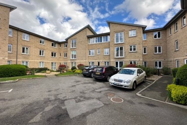 Flat for sale in Royal Arch Court, Earlham Road