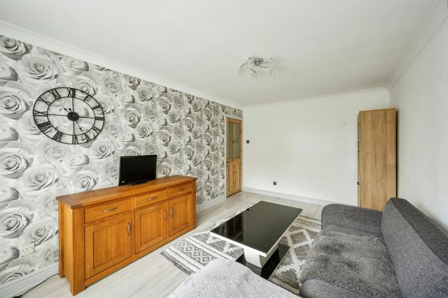 48, Queen Street, Doncaster photo 4