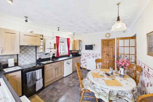 24, Felix Road, Stowmarket photo 2