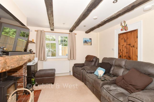 53, West Common, Haywards Heath photo 2