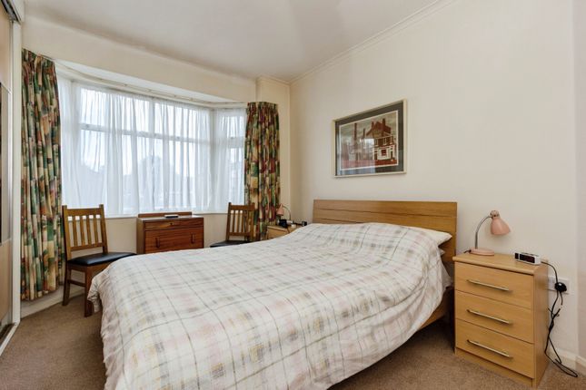 14, Somerton Avenue, Cheshire photo 4
