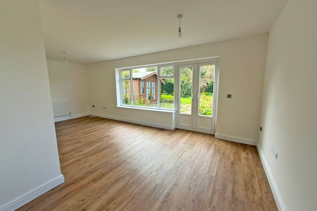 7, Hackness Drive, Scarborough photo 4