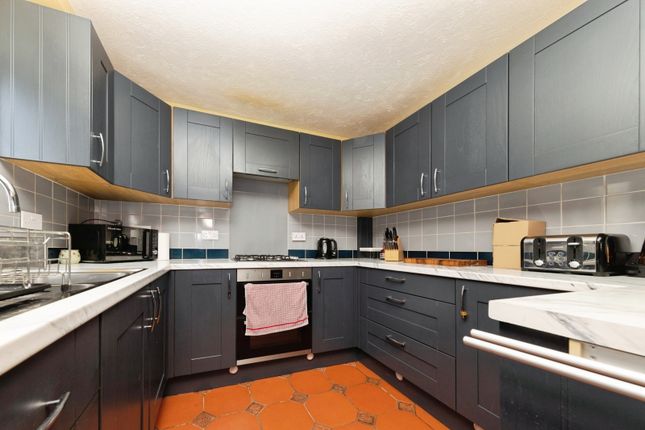 23, Colchester Road, Essex photo 2