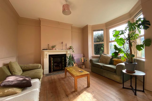 Slad Road, Stroud photo 4