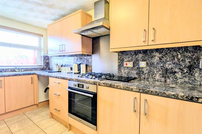 95 Gilfach Cynon, Merthyr Tydfil photo 2