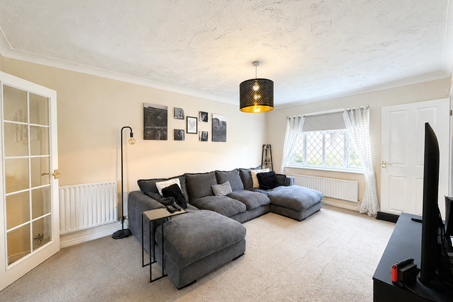 14, Windmill View, Biggleswade photo 2
