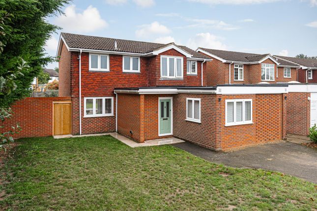 Thumbnail Detached house for sale in Windmill Close, Epsom