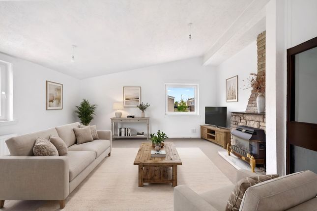 79 The Glebe, Kirkliston photo 2