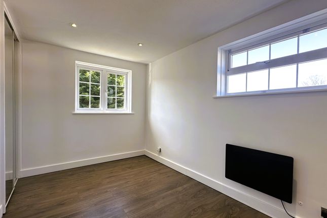 5, Crofton Close, Bracknell photo 2