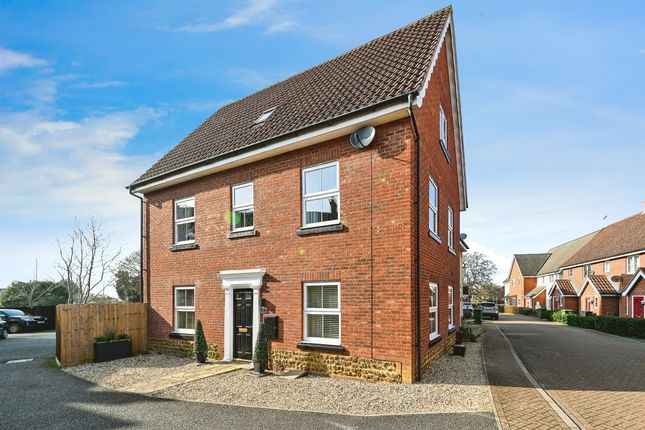Thumbnail Town house for sale in Tyrrell Crescent, South Wootton, King's Lynn