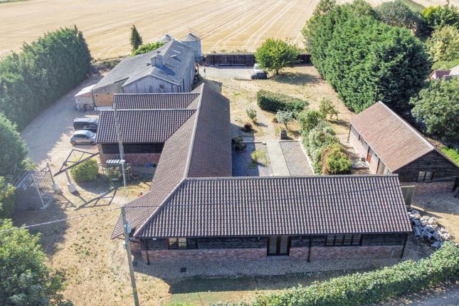 4-bed house on The Olde Grain Barn, Glassmoor Bank, Whittlesey, £1,900/mo