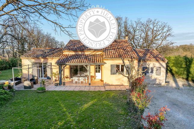 Villa for sale in Castillonnes, Aquitaine, 47330, France