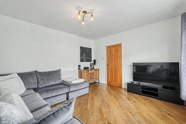 13, High Close, Workington photo 4
