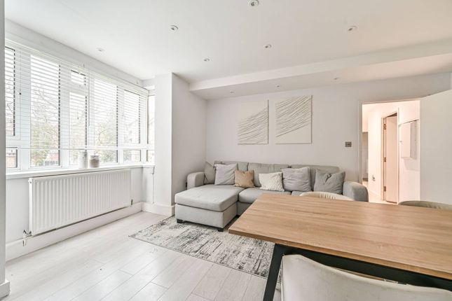 Flat for sale in Hawksworth House, Clapham South, London