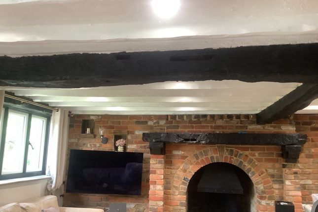 The Cottage, Almners Farm, Almners Road, Chertsey photo 2