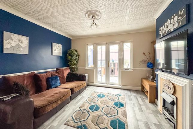 109, Hampton Gardens, Southend-on-Sea photo 4