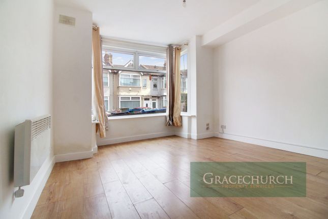 Studio Flat For Sale