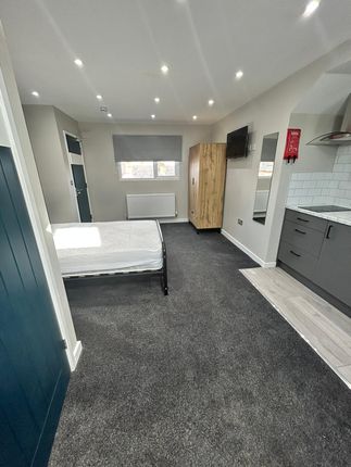 Room to rent in Fairfax Road, Derby