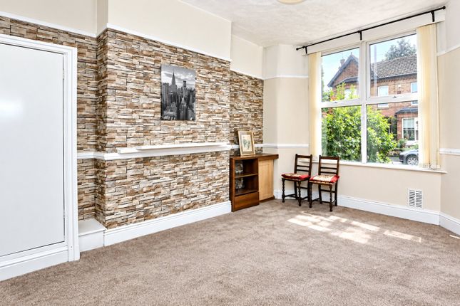 Flat 2, 5, Molineux Avenue, Liverpool photo 2