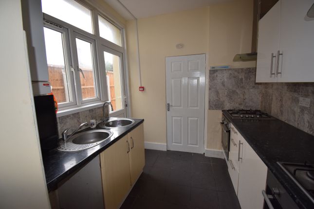 kingston road, ilford photo 5