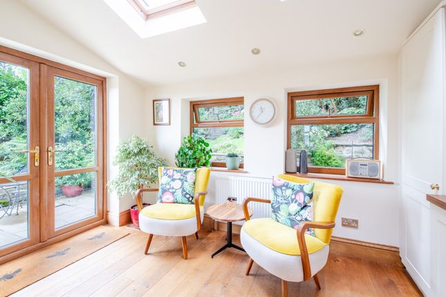 28, Sunnymount, Bingley photo 3