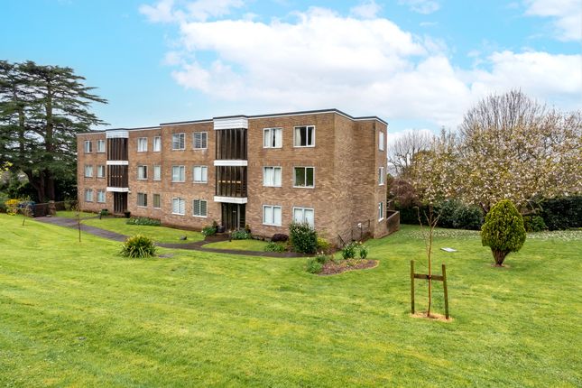 Flat for sale in Knoll Court, Knoll Hill, Bristol