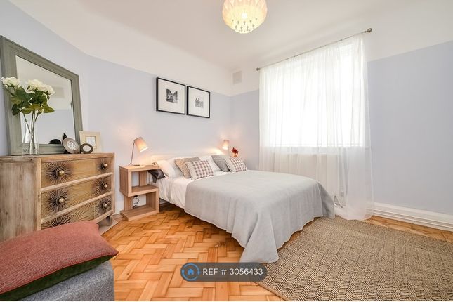 Flat, Lynn Court Mitcham Lane, London photo 5