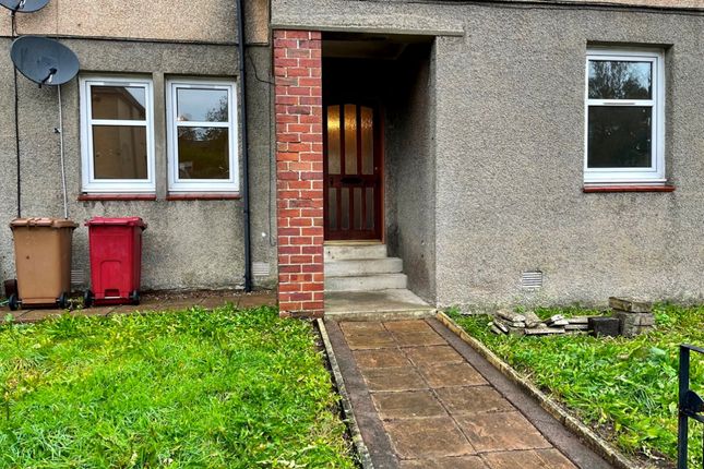 Thumbnail Flat to rent in Dryburgh Avenue, Denny