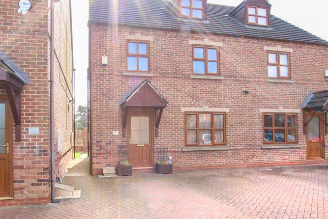 Flat for sale in Paddock Way, Hatfield, Doncaster