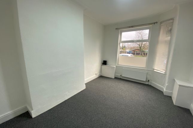 203, Salford photo 2
