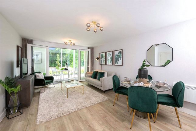 Flat for sale in Station Avenue, Walton-On-Thames