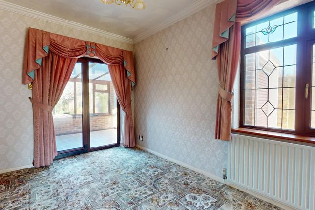 202, Singlewell Road, Gravesend photo 4