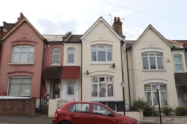 Thumbnail Flat to rent in Wightman Road, Hornsey, London