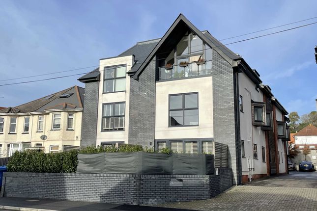 Thumbnail Flat for sale in Bournemouth Road, Poole