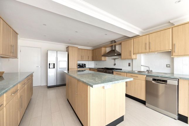 Old Fort Road, 156-030.Jpg