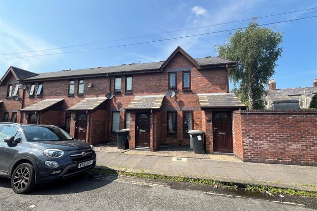Thumbnail Property to rent in Ryle Street, Macclesfield, Cheshire
