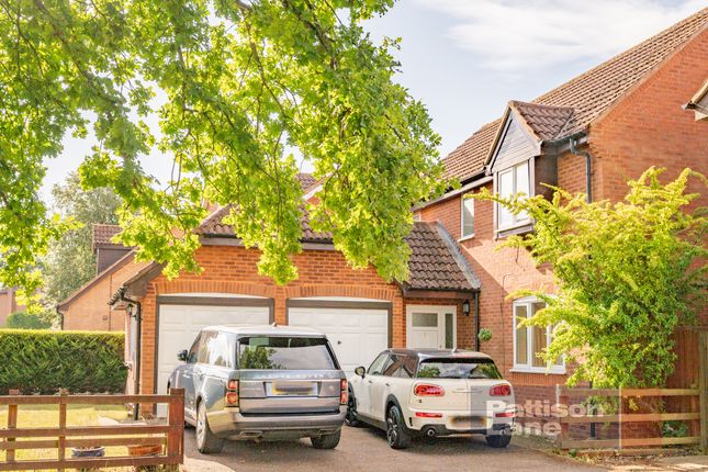 Thumbnail Property to rent in Constable Drive, Barton Seagrave, Kettering