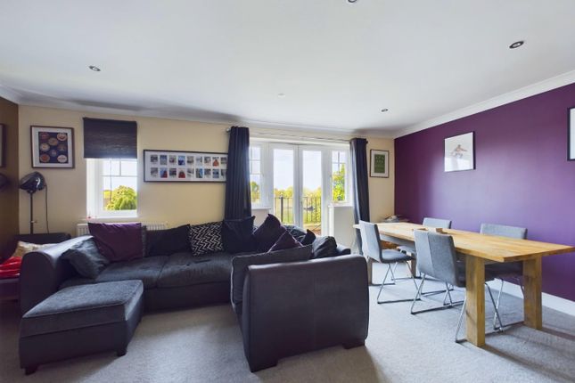 Flat for sale in Winchester Mews, Aldridge, Walsall