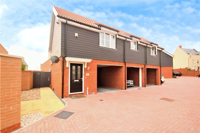 Thumbnail Detached house for sale in Warwick Crescent, Dunton Fields, Essex