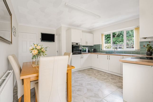 58 Ely Road, Ely photo 4