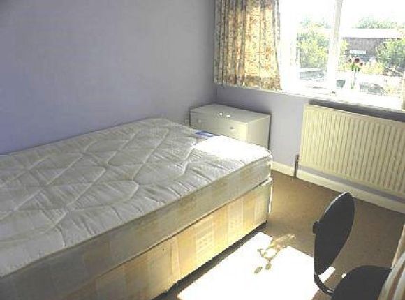 Shared accommodation to rent in Kemsing Gardens, Canterbury, Kent