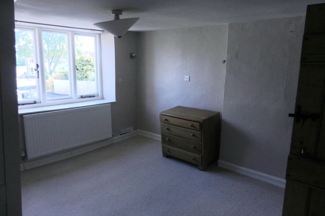 4, Taunton photo 3