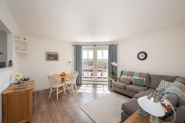11, Roxburghe Lodge Wynd, Dunbar photo 2
