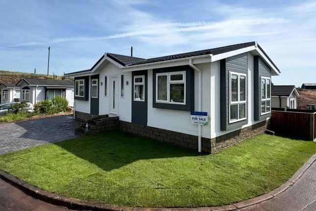 2-bed caravan on Sandfield Mobile Home Park, Litchfield Road, Walsall, £190,000
