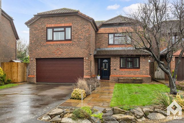 5-bed house on 4, Yarlington Close, Cheltenham, £625,000