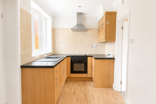 6, Walworth Grove, Jarrow photo 3