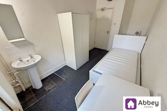 Room 7, 10, Talbot Lane, Leicester photo 3